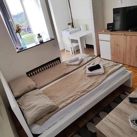 Vidikovac 2 Apartment